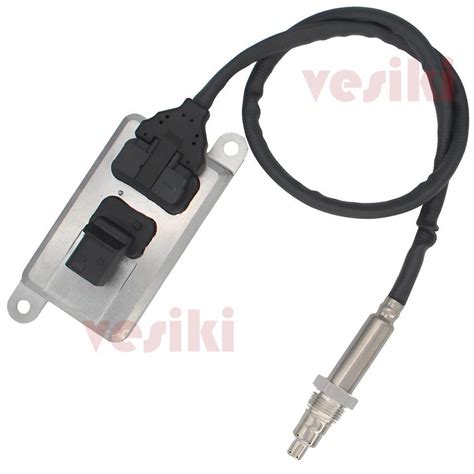 Vesiki Truck Engine Parts 5wk97105A 24V Nitrogen Oxygen Sensor For