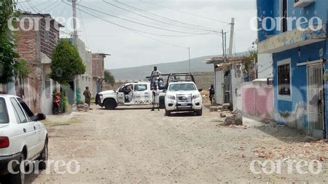 Hombre Es Atacado A Balazos Afuera De Su Casa En La Ejidal Celaya