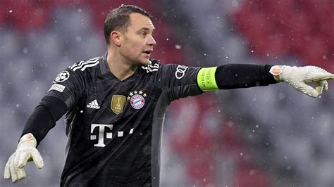 Bayern Goalie Manuel Neuer Hatte Krebs Wurde Dreimal Operiert