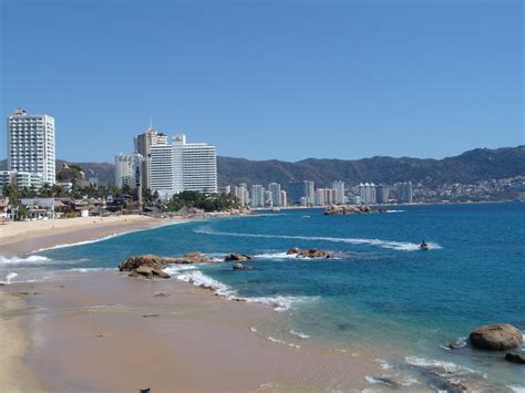 The Best Beach Clubs in Acapulco