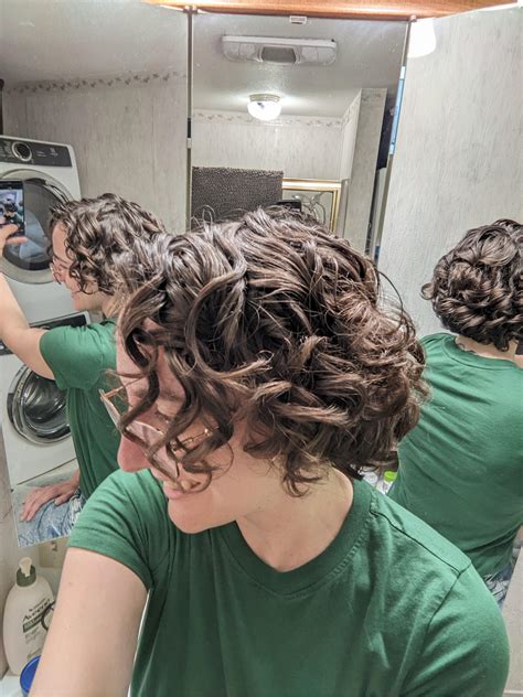 Had an interview today, curls showed up to help! : r/curlyhair