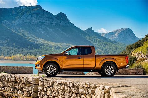 NISSAN Navara NP300 King Cab Specs Photos 2015 2016 2017 2018