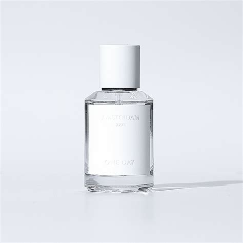 SHOP | ONE DAY PERFUME