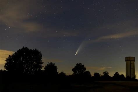 N O Perca O Cometa Do S Culo Ser Vis Vel A Olho Nu Ainda Em