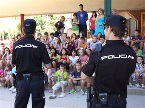 Policía Nacional retoma mañana sus charlas en centros escolares