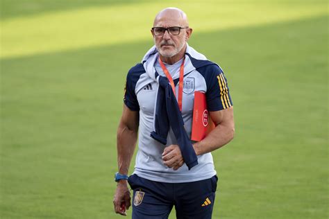 Spain can test De la Fuente project against Scotland