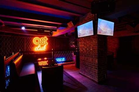 Общий зал — Караоке-комнаты — AST Club - Минск