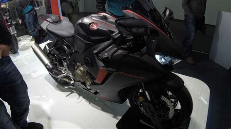 Honda Cbr 1000 Rr Fireblade Matte Black Colour Super Power Motor Bike