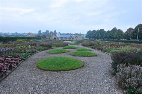 Piet Oudolf Gardens Hauser And Wirth Landscape Architecture Modern