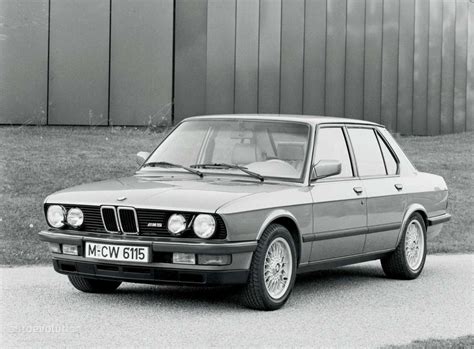 BMW M5 (E28) specs - 1985, 1986, 1987, 1988 - autoevolution