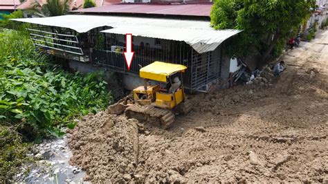 Nice Build Electricity Pillar By Operator Bulldozer And Dump Truck Push