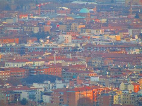 Maravilloso Panorama De La Ciudad De Bolonia En Italia Foto De Archivo