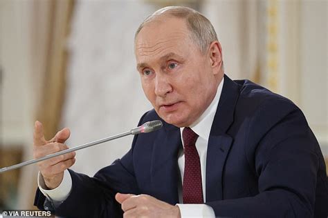 Putin Says He Does Not Reject Starting Peace Talks With Ukraine As