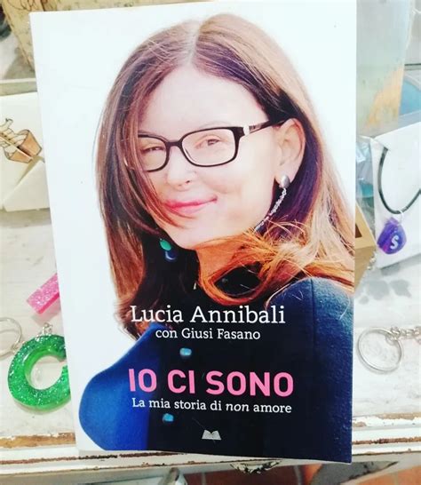 Lucia Annibali Luomo che mi ha gettato lacido in faccia è libero