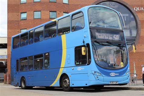 MetroBus CY 6905 BJ63 UJN MetroBus Crawley 6905 BJ63 Flickr