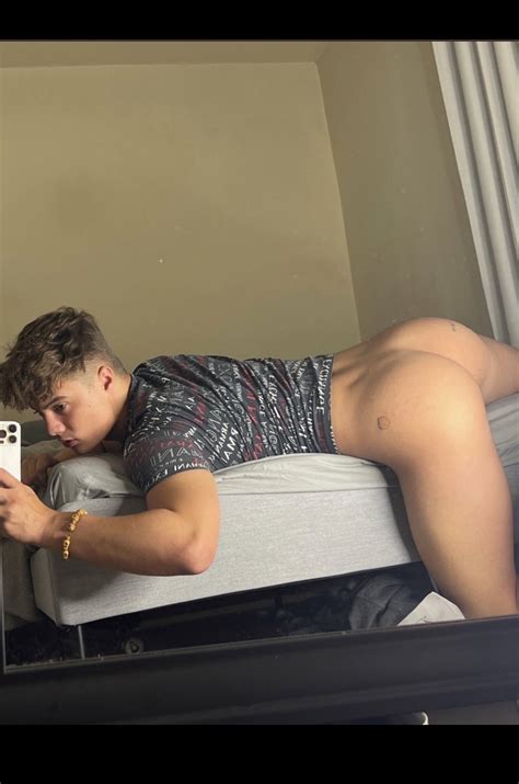 Connor Dawson Leeds Lad Photo 25