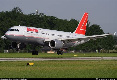 OE LBQ Lauda Air Airbus A320 214 Photo by Michael Nöstlinger ID