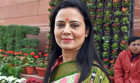 Mahua Moitra रिश्वत कांड के बीच ममता बनर्जी ने महुआ मोइत्रा को दी बड़ी जिम्मेदारी जानिए पूरा