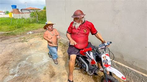 Luiz Do Som Tenta Fugir Na Mini Moto De Pililiu E Se D Mal Pililiu