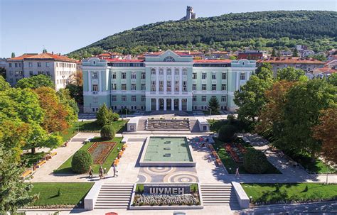 Фотоизложба "90 години съдебна палата"
