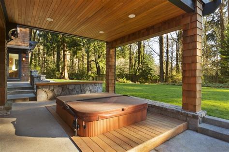 How To Troubleshoot A Balboa Hot Tub Hunker
