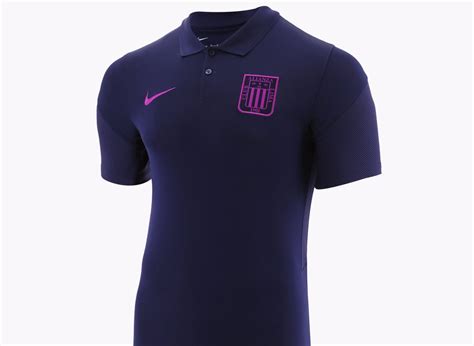 Alianza Lima Presenta Camiseta De Homenaje Al Se Or De Los Milagros