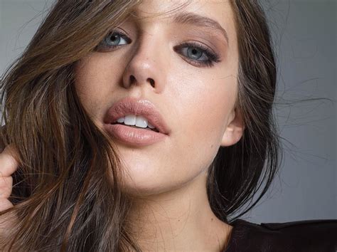 Emily Didonato Soft Summer Maybelline Modeling Faces Modeling Photography The Face Models