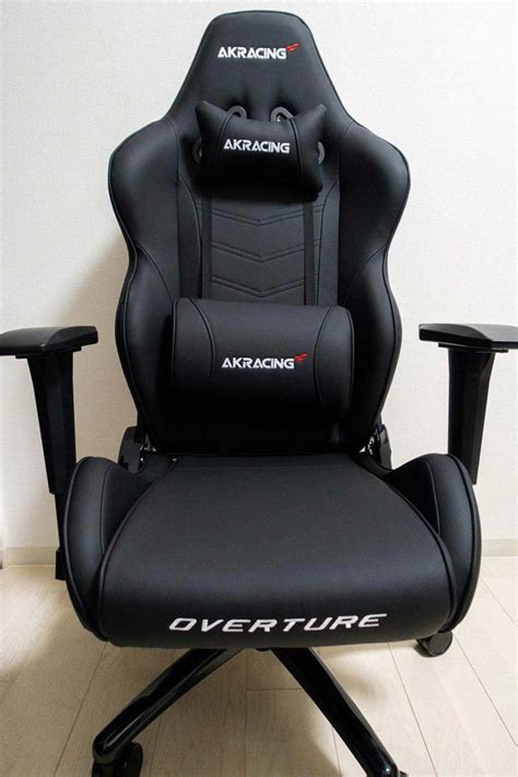 【akracingレビュー】初めてゲーミングチェアを買いました【overture】