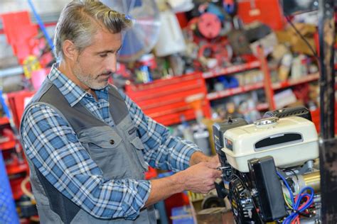 What You Need To Know About Small Engine Repair