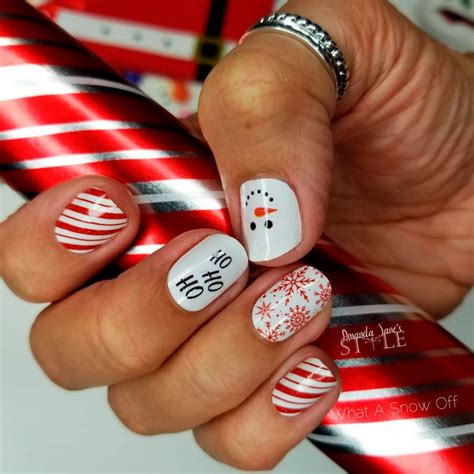 The Cutest And Festive Christmas Nail Designs For Celebration