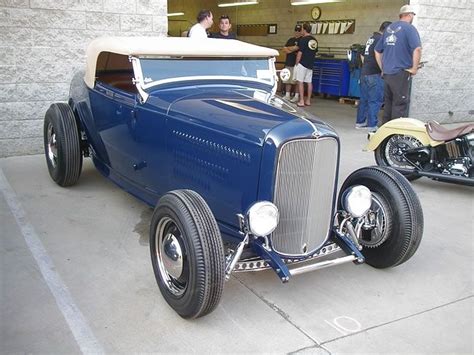 32 Ford Highboy 32 Ford Hot Rods Antique Cars