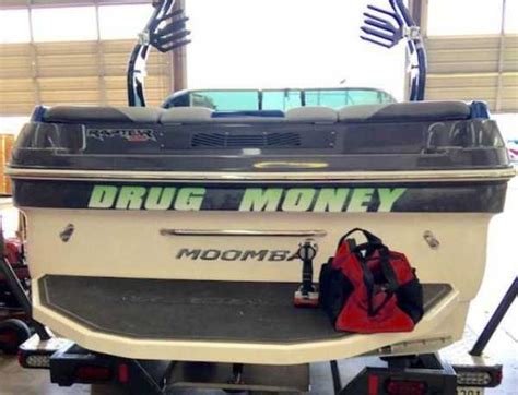 29 Gloriously Funny Boat Names KLYKER