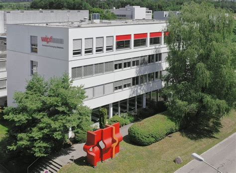 Attico Aufstockung Industriestrasse Volketswil