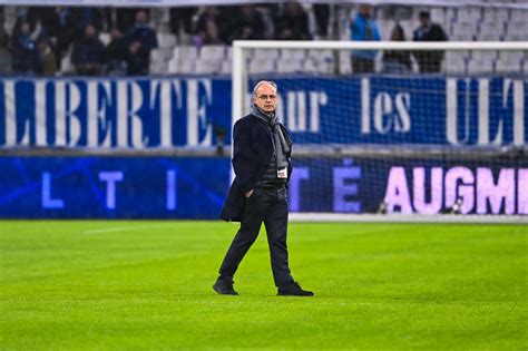 Pas De Sanction Pour Luis Campos Après Psg Lille France Paris Saint