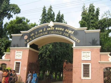 Oldest Women College Sdnb Vaishnav College For Women At Shanti Nagar