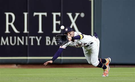 Astros Gold Glove Finalists Breakout Star Up For Top Honor