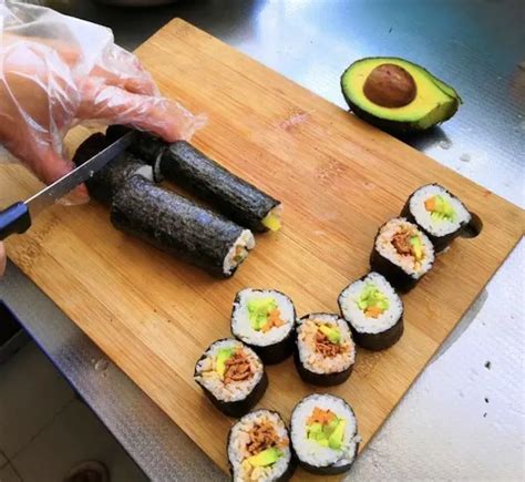 11 Easy Cooked Sushi Recipes - Easy Homemade Sushi