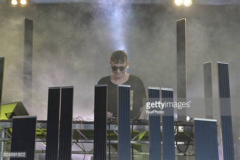 111 Hudson Mohawke Photos & High Res Pictures - Getty Images