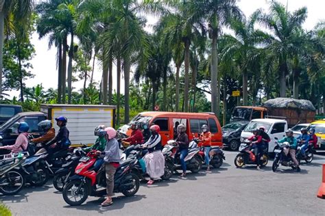 Flyover Stasiun Padalarang Kota Baru Parahyangan Khusus Angkutan Umum