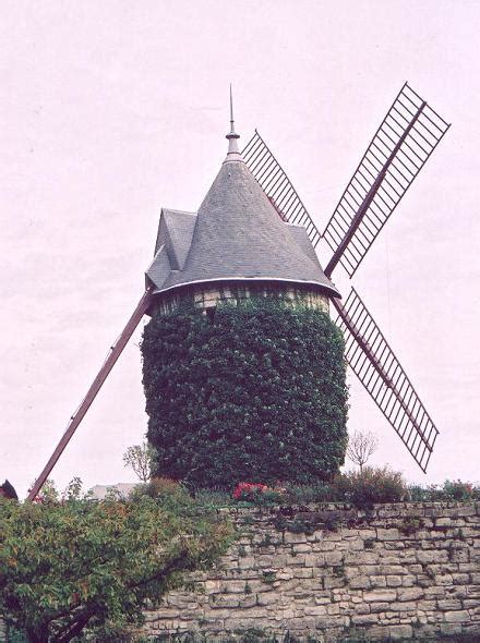 Moulin De Longchamp Paris 16e