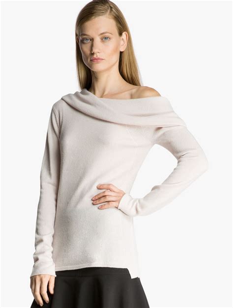 Off Shoulder Cashmere Sweater Sweaters Cashmere Sweaters How To Wear