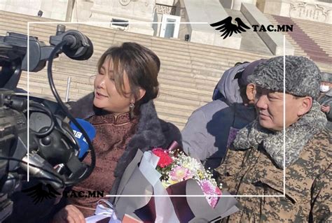 Уран зохиолын салбараас төрсөн шинэхэн гавьяат Б.Сарантуяа – tac.mn