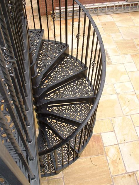 Traditional Victorian Cast Spiral Staircases British Spirals And Castings