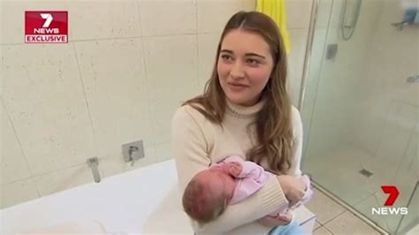 Melbourne Model Gives Birth In Bathroom Didn’t Know She Was Pregnant