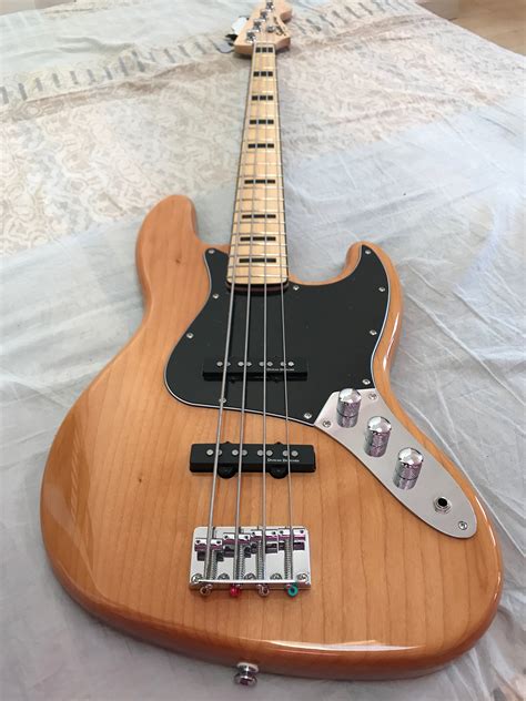 Squier Vintage Modified Jazz Bass Telegraph