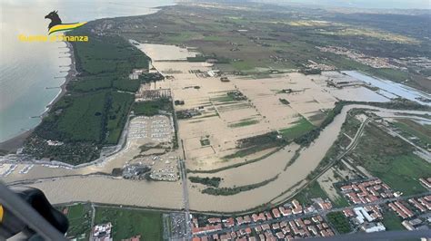 Ennesima Alluvione In Toscana Giani Firma Lo Stato Demergenza Sei