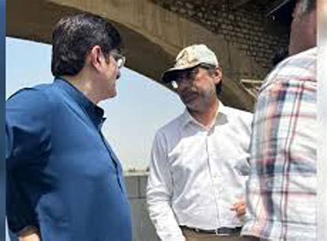 Sindh Cm Visits Sukkur Barrage Inspects Repair Work Of Gates