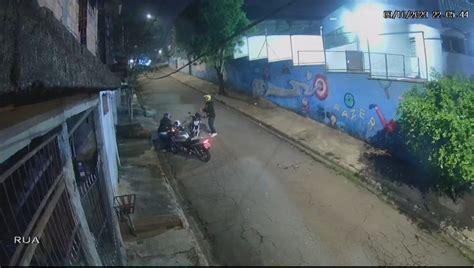 Motociclista é assaltado no portão de casa no Pimentas Guarulhos Hoje