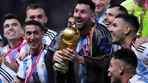 FIFA WC news: Millions wait for Messi, World Cup trophy to arrive in ...