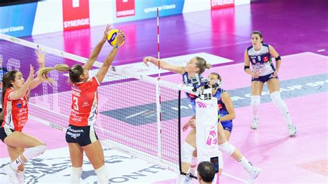 Pallavolo A Femminile Cuneo Due Tie Break Ti Cambiano Il